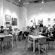 Load image into Gallery viewer, Family Vase