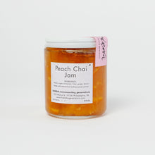 Load image into Gallery viewer, 8oz-glass-of-peach-chai-jam