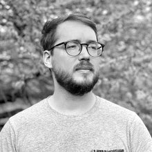 Load image into Gallery viewer, Freckles II