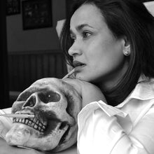 Load image into Gallery viewer, The Monk with Daughter & Disciple