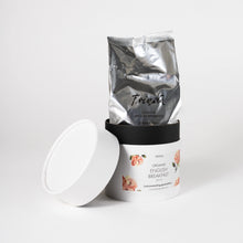 Load image into Gallery viewer, open-tea-box-showing-silver-freshpack