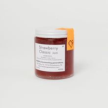 Load image into Gallery viewer, 4oz-glass-of-strawberry-classic-jam
