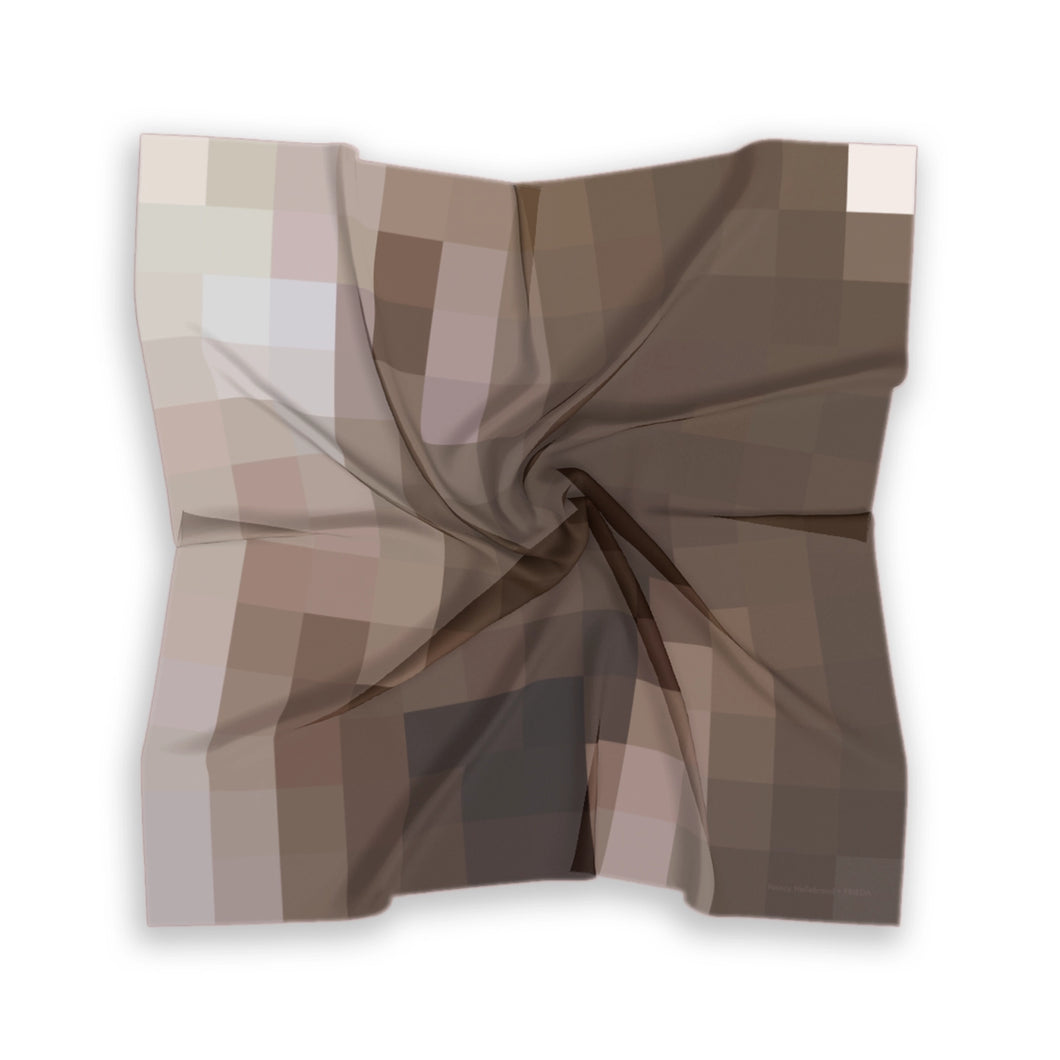 Nancy Hellebrand – Pixelated Silk scarf